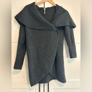 Margaret O’Leary beautiful dark grey thick cozy wrap sweater